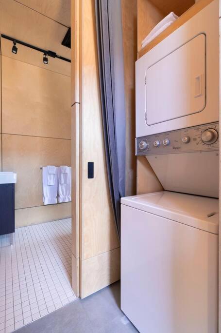 Villa Cabin Sutton 252 - En harmonie avec la nature! Extérieur photo